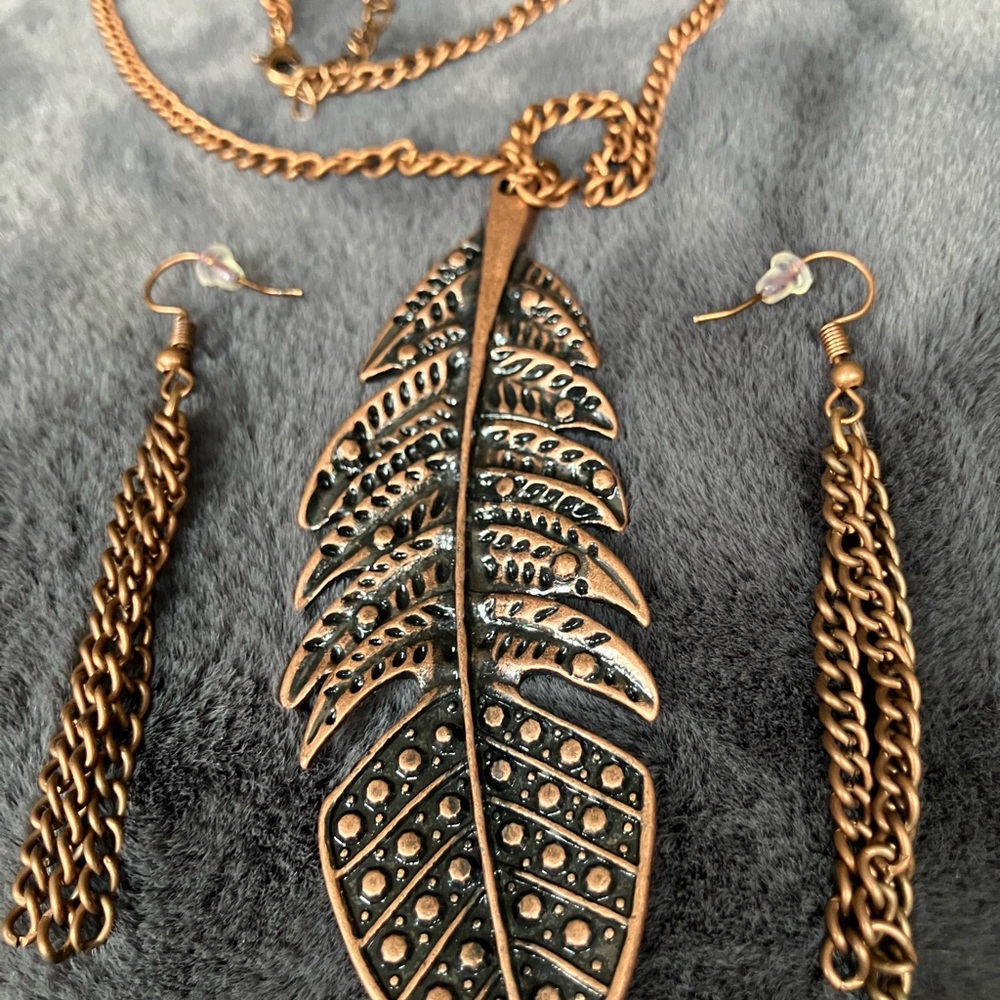 Copper Leaf Feather Pendant Necklace Long Chain and Tassel Drop Earrings Set